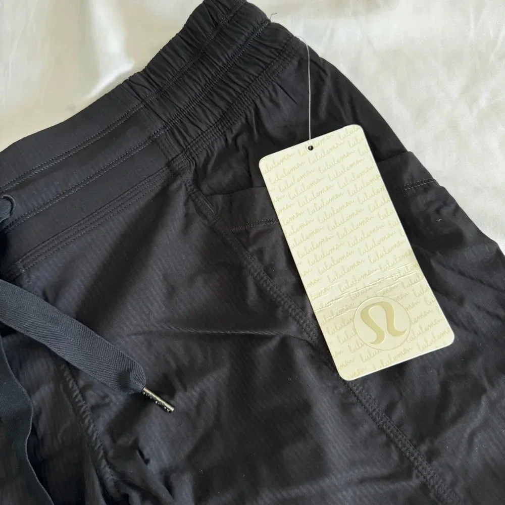 🆕🖤 Lululemon Do it All Short II - Black